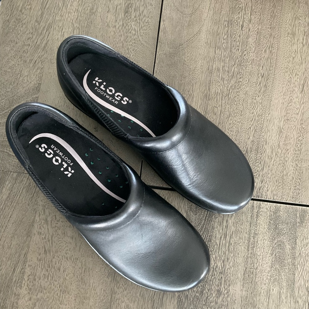 Klogs Black leather